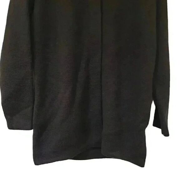 Banana Republic Women's Black Acrylic/Nylon Knit Slouchy Cardigan Sweater w Snap - Picture 4 of 11